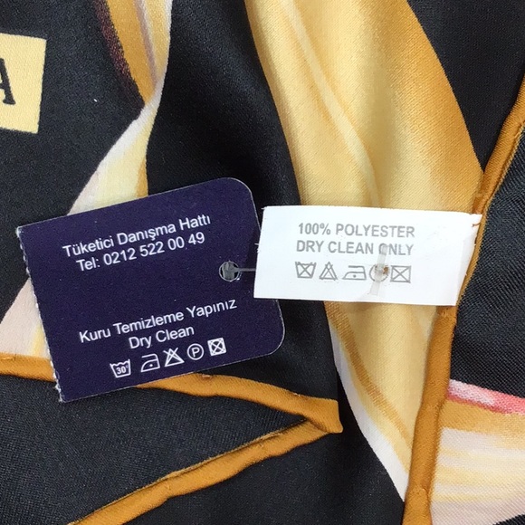 Bonjela ribbons and bows square scarf NWT - Picture 8 of 11